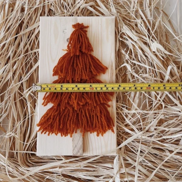 Wool Christmas Tree in Wood Frame (Yasmin) - Image 8