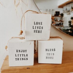Farmhouse Wooden Blocks Decorative Signs