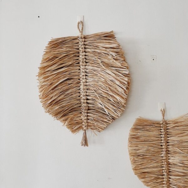 Rafia Feather Wall Hang (Felecita) - Image 10