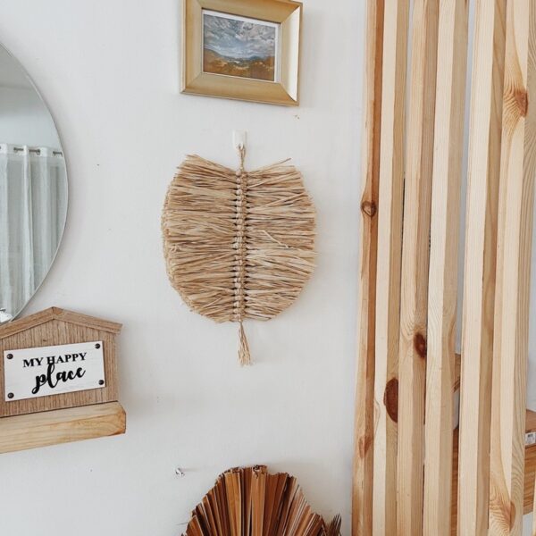 Rafia Feather Wall Hang (Felecita) - Image 9