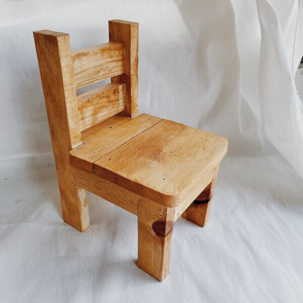 Small Bench Wooden Riser (Charlie) - Image 3