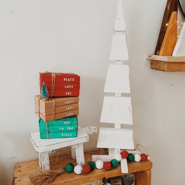 Christmas Mini Wooden Book (Maria) - Image 12