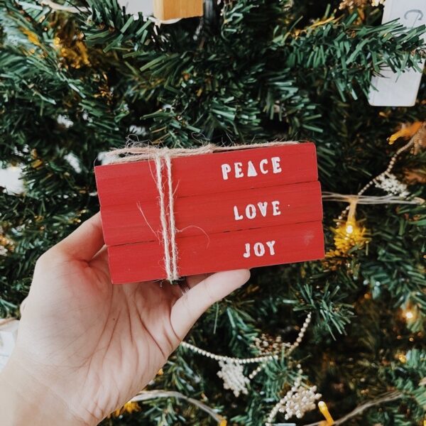 Christmas Mini Wooden Book (Maria) - Image 11