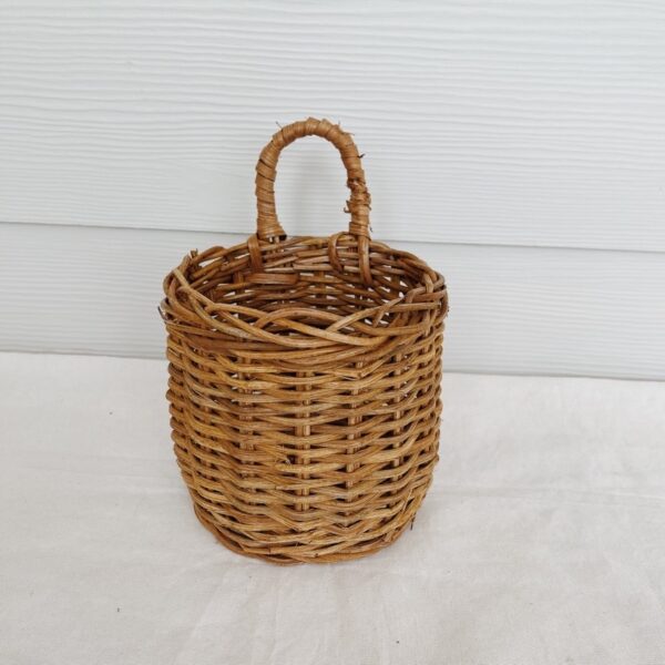 Wall Basket with Handle (Bonita) - Image 2