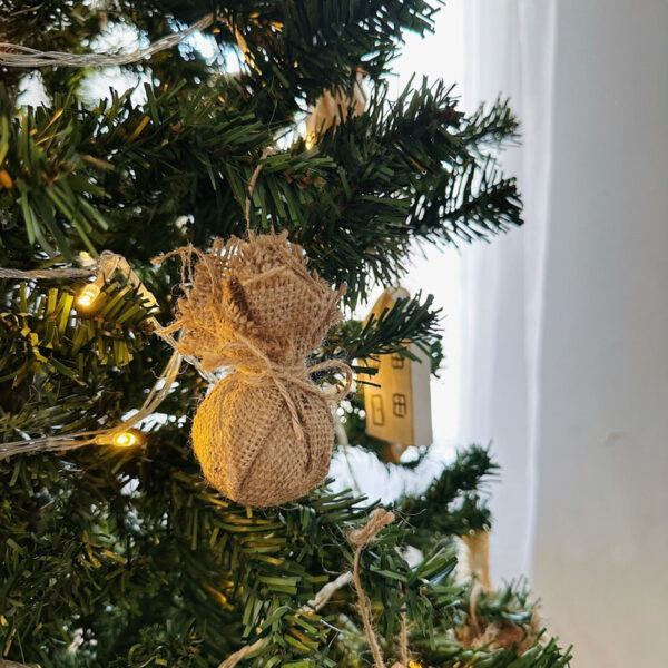 Jute Burlap Balls Christmas Tree Ornaments set of 6 (Jun) - Image 3