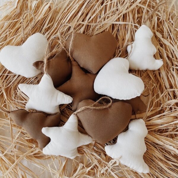 Christmas Canvass Ornament set of 6 (Olah)
